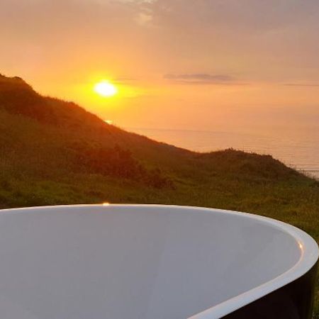 הוילה Waiuku Seaview Retreat -Amazing Ocean Views And Outdoor Bath מראה חיצוני תמונה